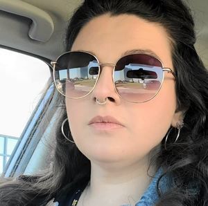 Meet your Posher, Chelsie